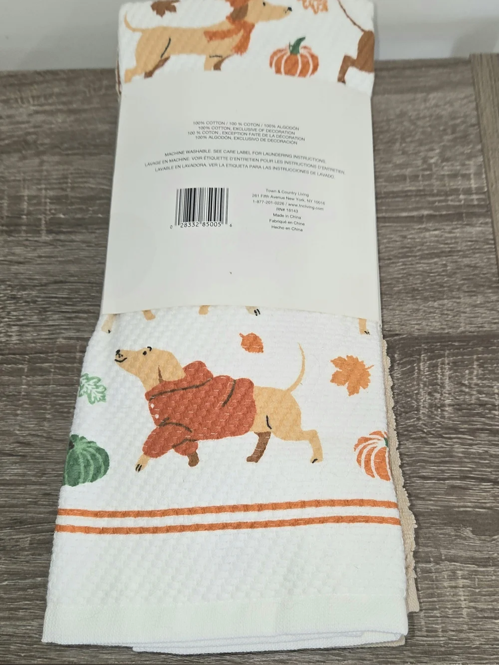 3-Pack of Town & Country Living Kitchen Towels featuring a Dachshund